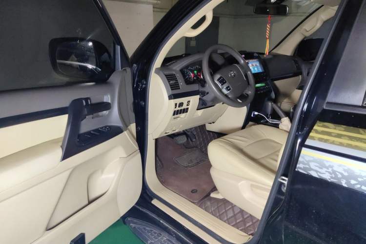 Used Toyota Land Cruiser  Driver Seat