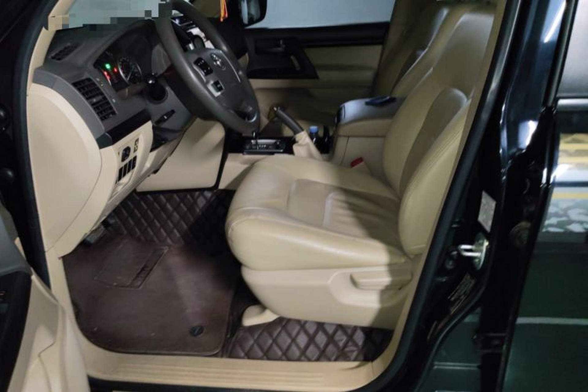 Used Toyota Land Cruiser  Left Front Seat