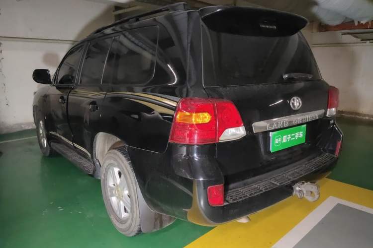 Used Toyota Land Cruiser  Rear Left 45 Deg