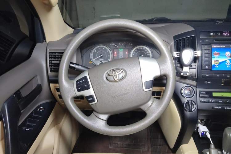 Used Toyota Land Cruiser  Steering Wheel