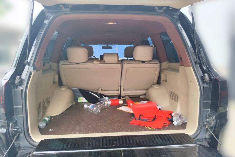 Used Toyota Land Cruiser  Trunk