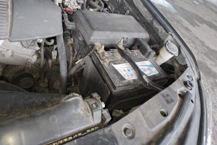 Used Toyota Land Cruiser 2014 4.0L Automatic Parallel Import Version Engine Bay Left