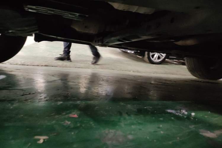 Used Toyota Land Cruiser  Chassis Front Left