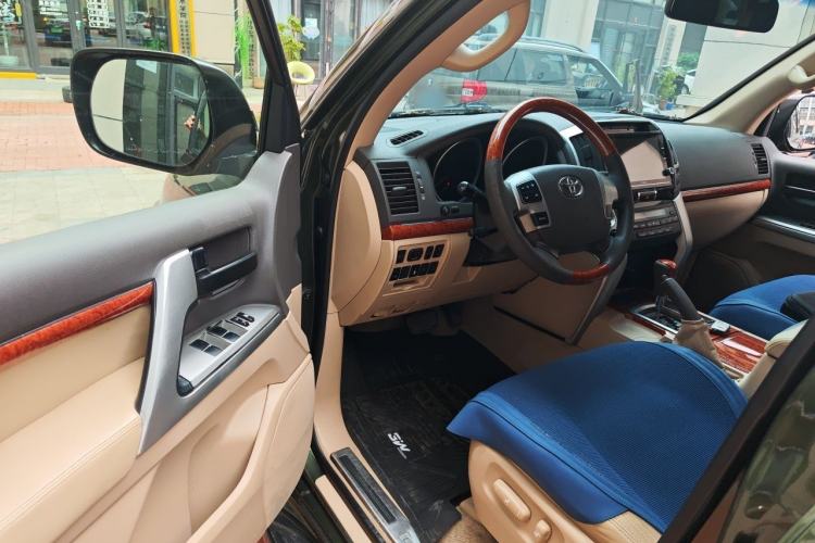 Used Toyota Land Cruiser  Driver Seat