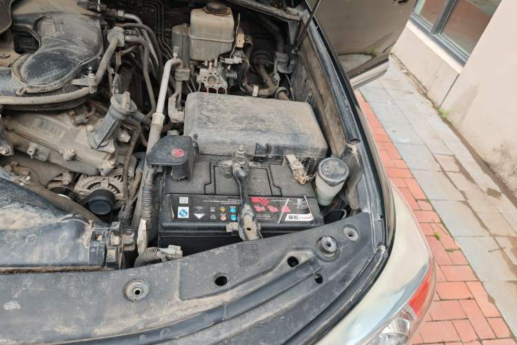 Used Toyota Land Cruiser  Engine Bay Left