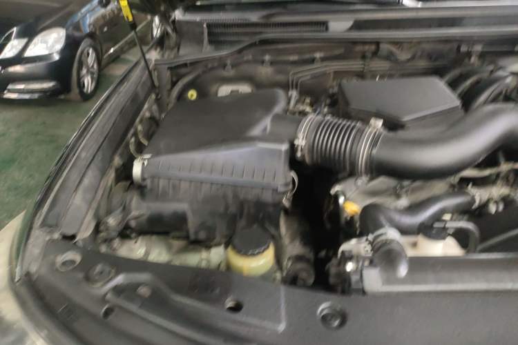 Used Toyota Land Cruiser  Engine Bay Right