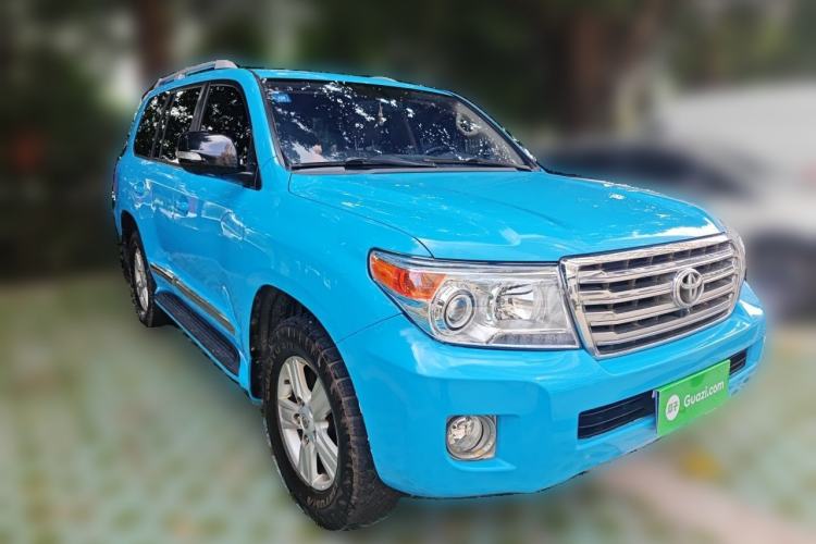 Used Toyota Land Cruiser  Front Right 45 Deg