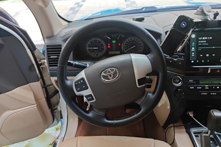 Used Toyota Land Cruiser  Steering Wheel