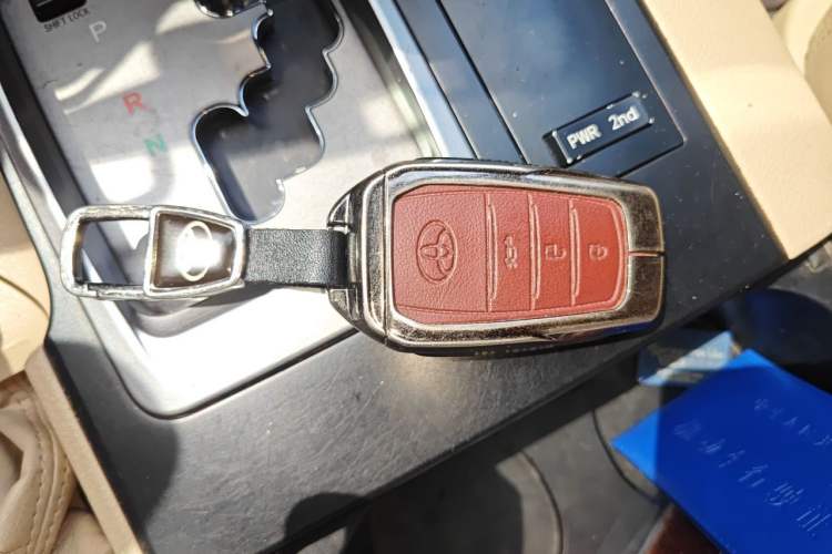 Used Toyota Land Cruiser  Vehicle Key