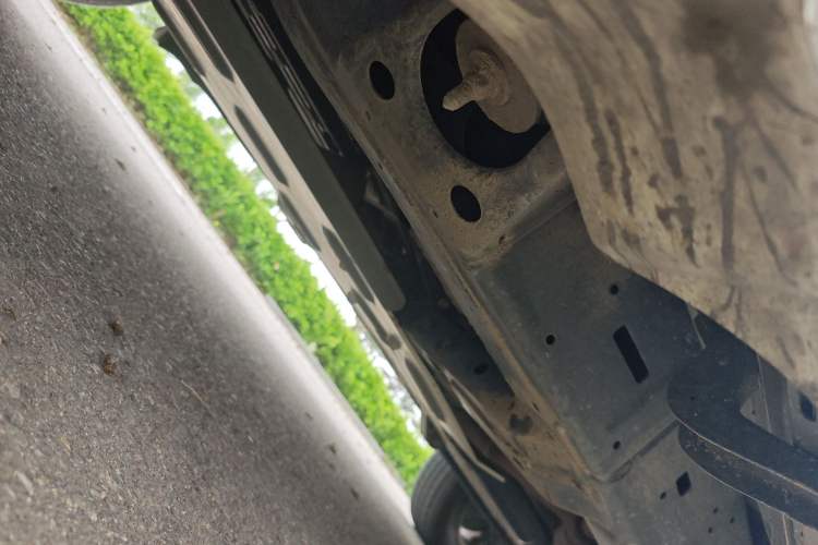 Used Toyota Land Cruiser  Chassis Front Left