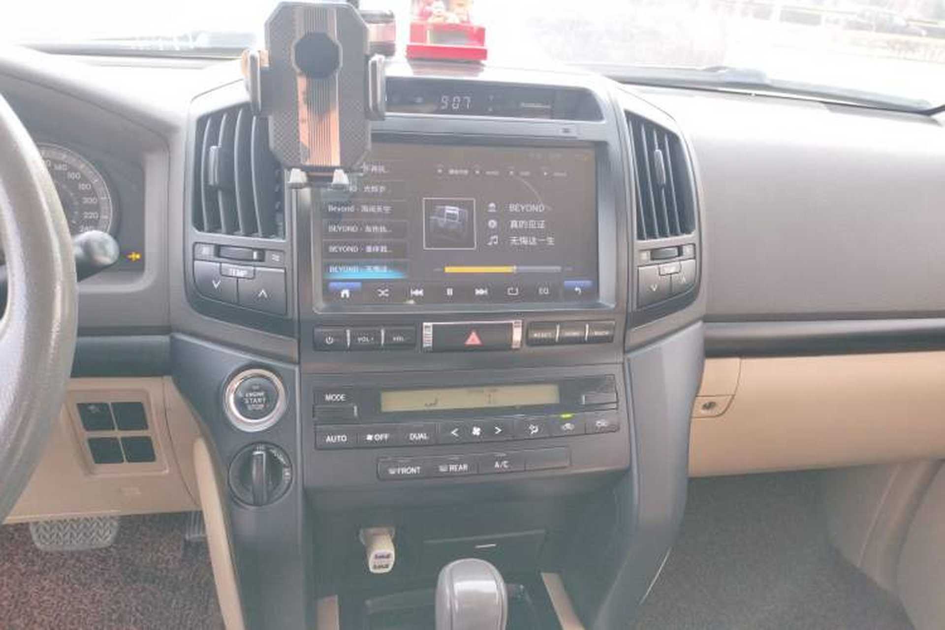 Used Toyota Land Cruiser  Audio And AC Panel