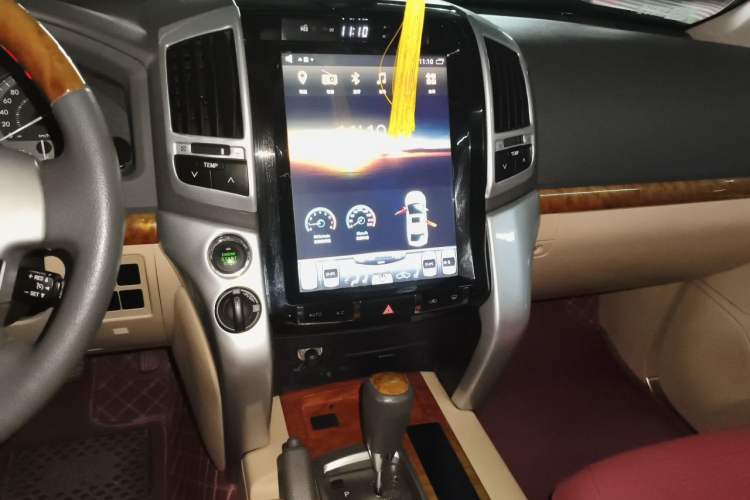 Used Toyota Land Cruiser 2014 4.0L Automatic Parallel Import Version 5 Seats Audio And AC Panel