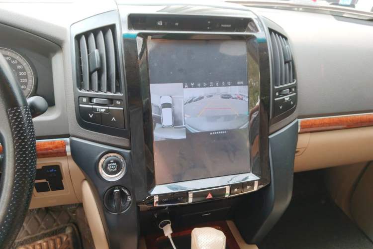 Used Toyota Land Cruiser  Audio And AC Panel