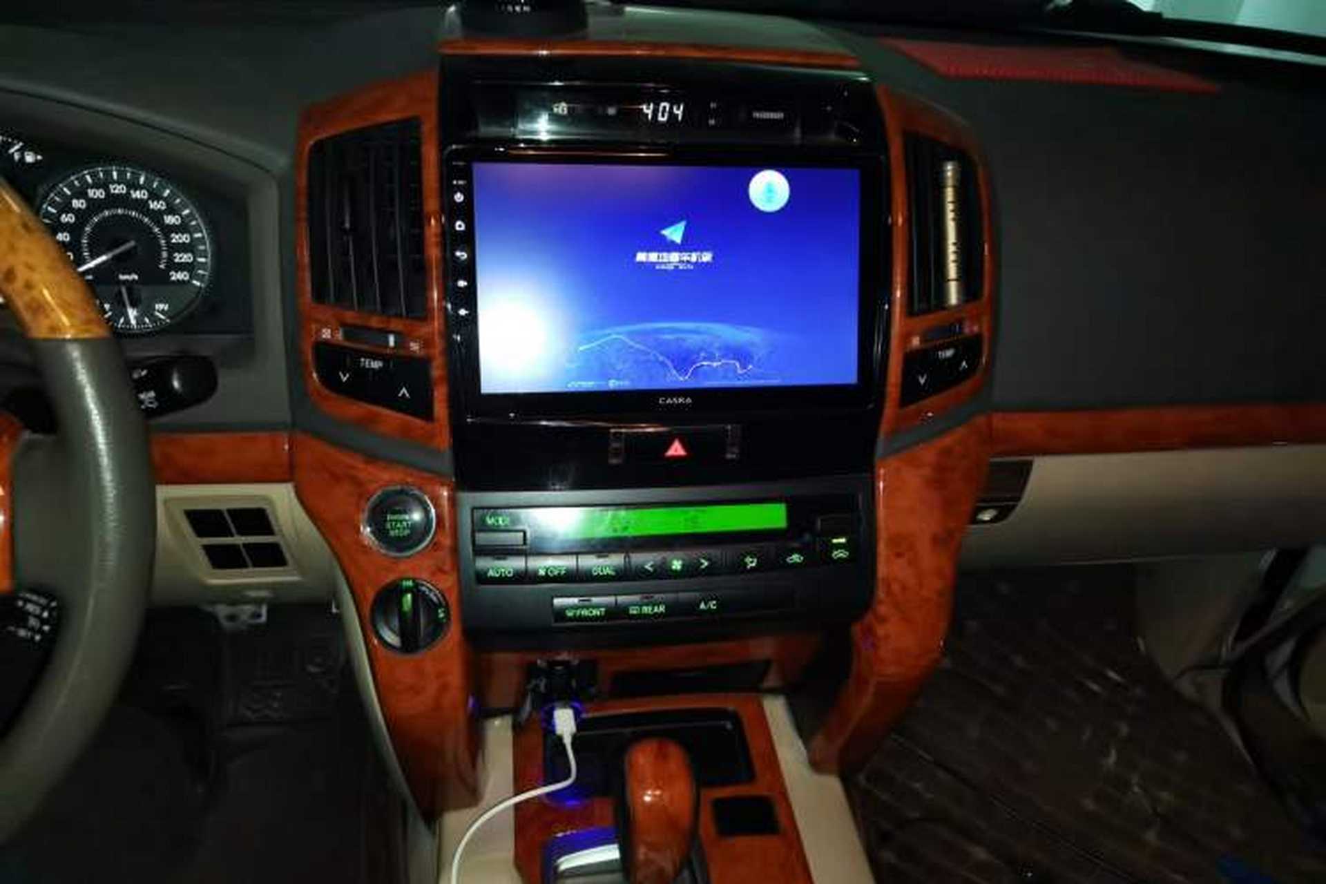 Used Toyota Land Cruiser 2014 4.0L Automatic Parallel Import Version 5 Seats Audio And AC Panel
