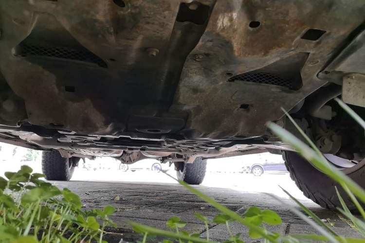 Used Toyota Land Cruiser 2014 4.0L Automatic Parallel Import Version Chassis Front
