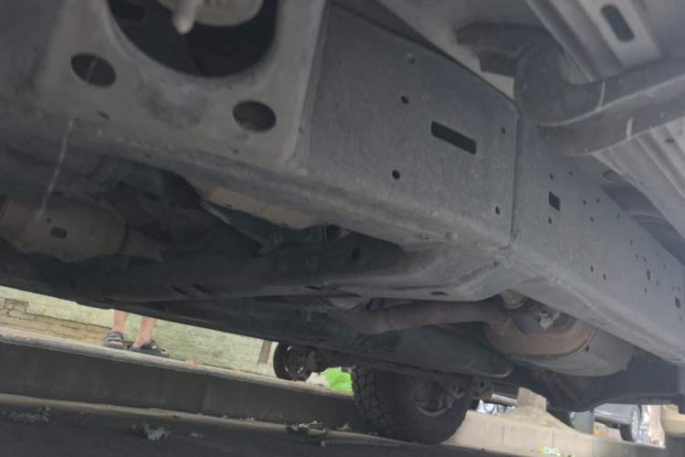 Used Toyota Land Cruiser  Chassis Front Left