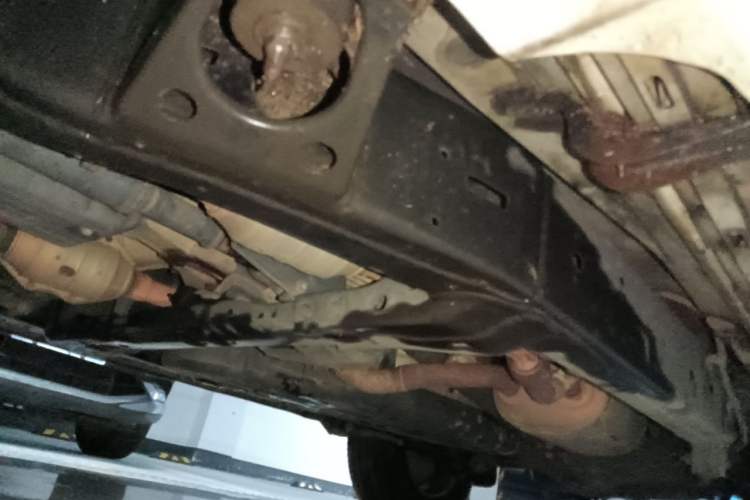 Used Toyota Land Cruiser  Chassis Front Left