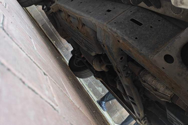 Used Toyota Land Cruiser  Chassis Front Right