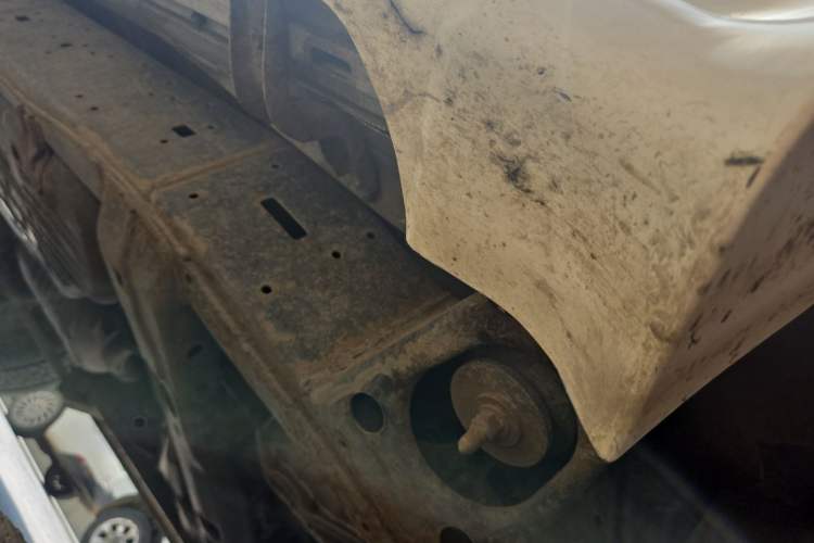 Used Toyota Land Cruiser  Chassis Front Right