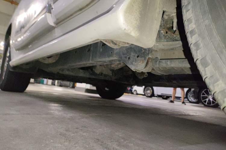 Used Toyota Land Cruiser 2014 4.0L Automatic Parallel Import Version 5 Seats Chassis Rear Left