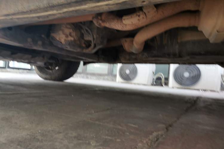 Used Toyota Land Cruiser 2014 4.0L Automatic Parallel Import Version 5 Seats Chassis Rear Left