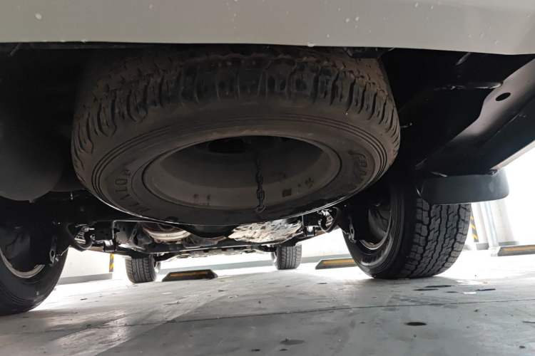 Used Toyota Land Cruiser 2014 4.0L Automatic Parallel Import Version Chassis Rear