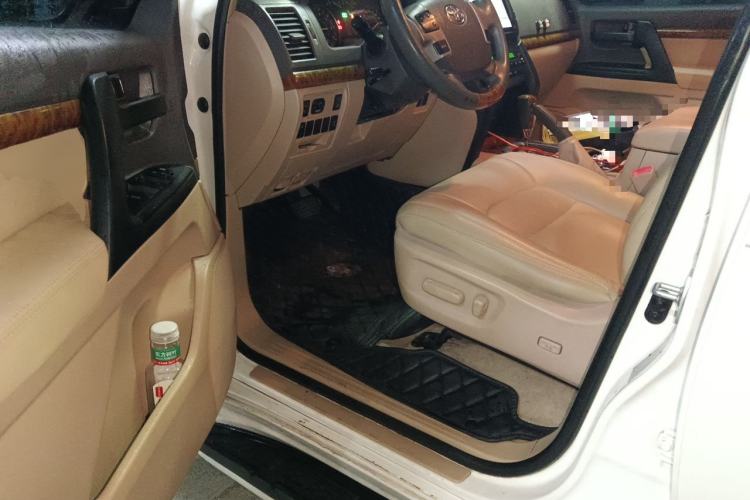 Used Toyota Land Cruiser  Driver Seat