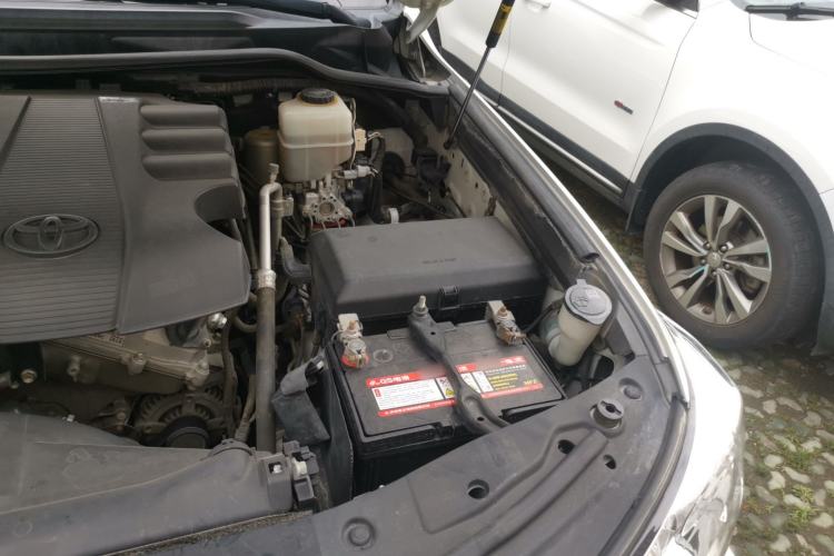 Used Toyota Land Cruiser  Engine Bay Left