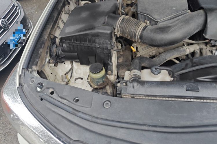 Used Toyota Land Cruiser  Engine Bay Right