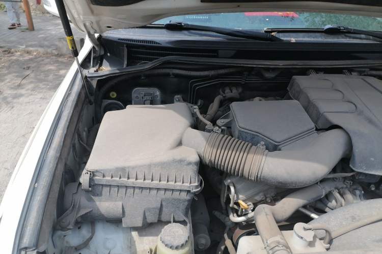Used Toyota Land Cruiser  Engine Bay Right