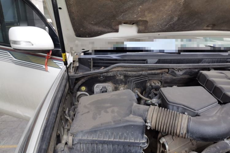 Used Toyota Land Cruiser 2014 4.0L Automatic Parallel Import Version 5 Seats Engine Bay Right