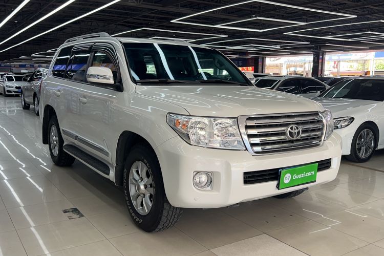 Used Toyota Land Cruiser 2014 4.0L Automatic Parallel Import Version 5 Seats Exterior 5