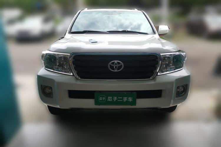 Used Toyota Land Cruiser  Front
