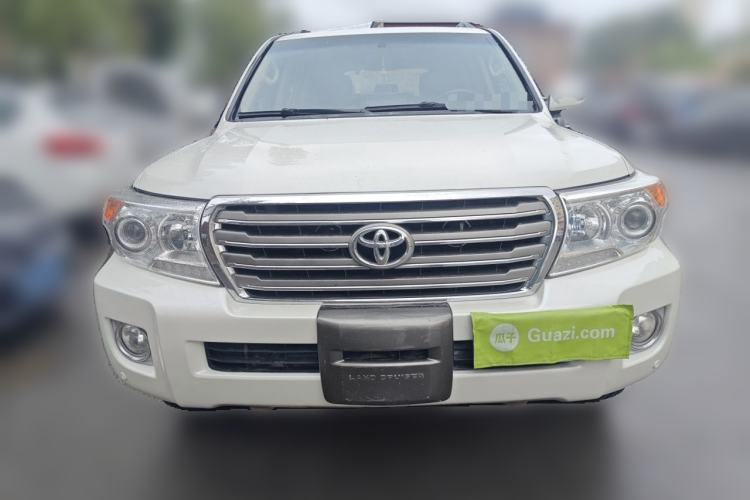 Used Toyota Land Cruiser  Front