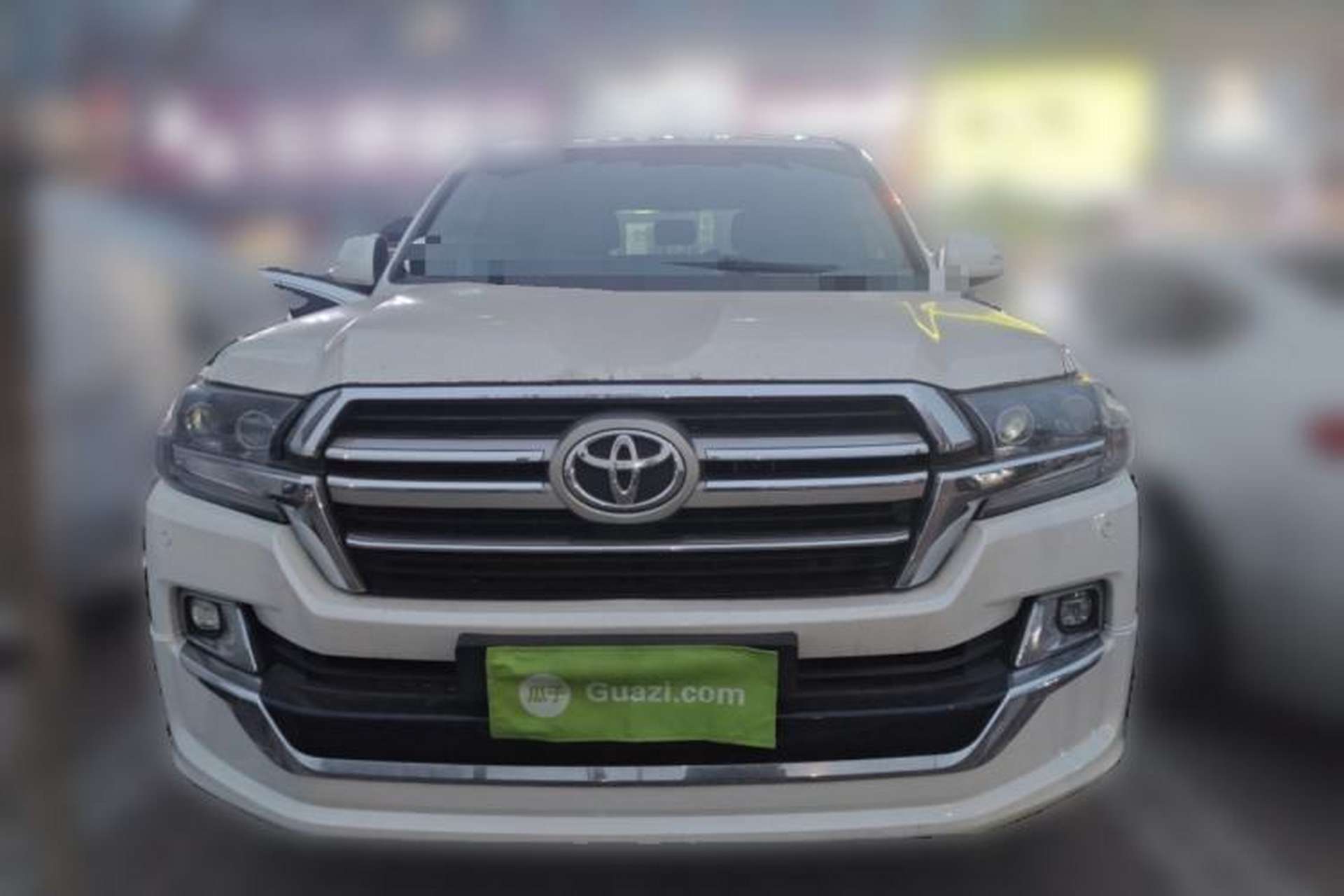 Used Toyota Land Cruiser  Front