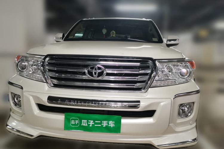 Used Toyota Land Cruiser  Front