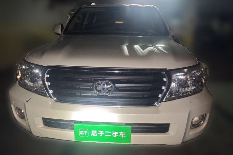 Used Toyota Land Cruiser  Front