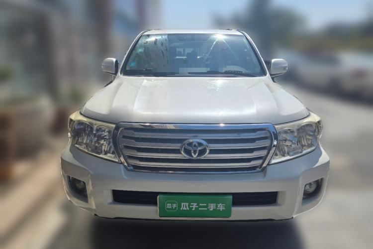 Used Toyota Land Cruiser  Front