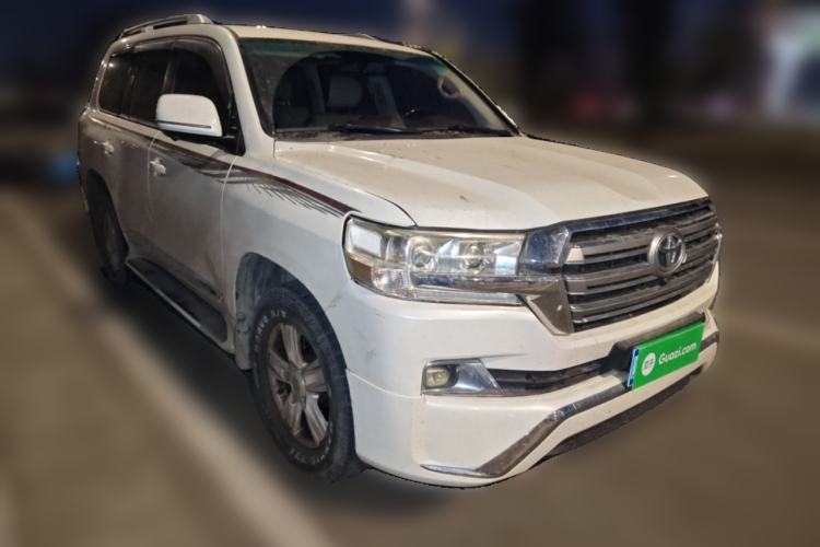 Used Toyota Land Cruiser 2014 4.0L Automatic Parallel Import Version 5 Seats Front Right 45 Deg