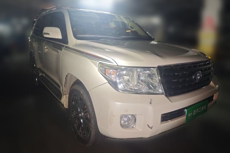 Used Toyota Land Cruiser  Front Right 45 Deg