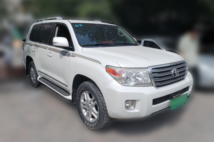 Used Toyota Land Cruiser  Front Right 45 Deg