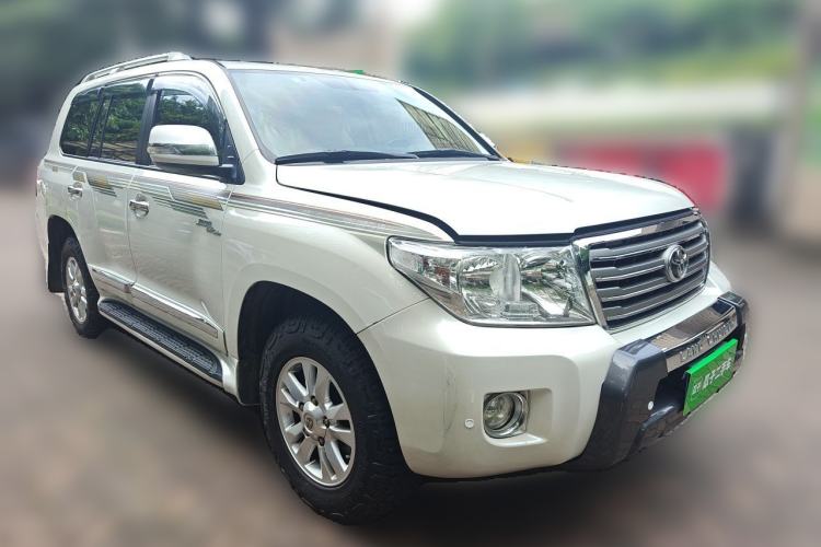 Used Toyota Land Cruiser  Front Right 45 Deg