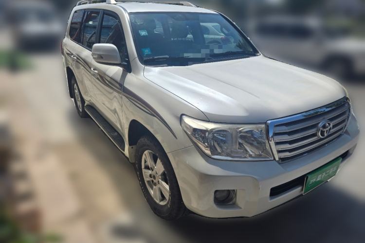 Used Toyota Land Cruiser  Front Right 45 Deg