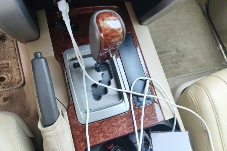 Used Toyota Land Cruiser  Gear Lever