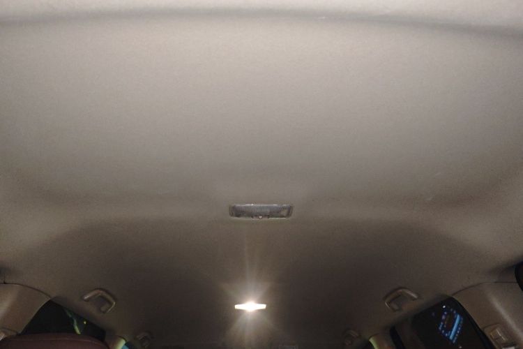 Used Toyota Land Cruiser  Headliner