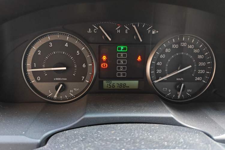 Used Toyota Land Cruiser  Instrument Cluster