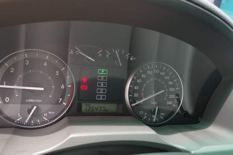 Used Toyota Land Cruiser  Instrument Cluster