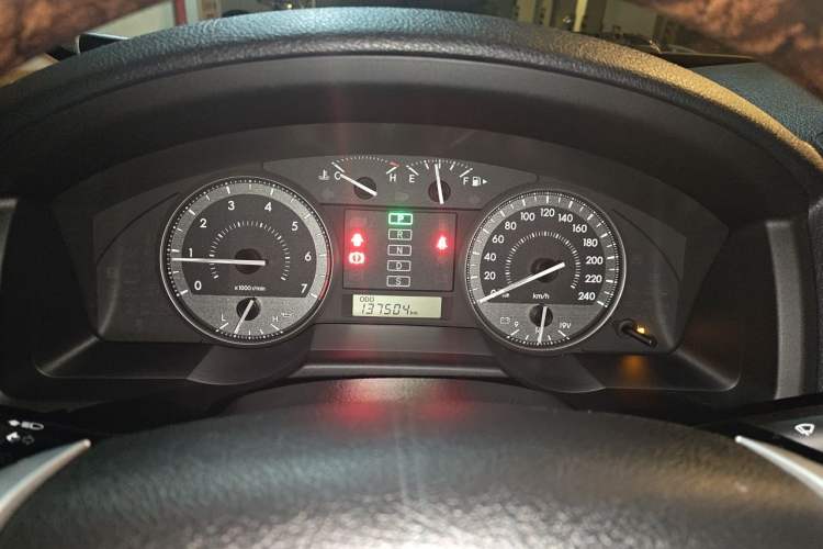 Used Toyota Land Cruiser  Instrument Cluster
