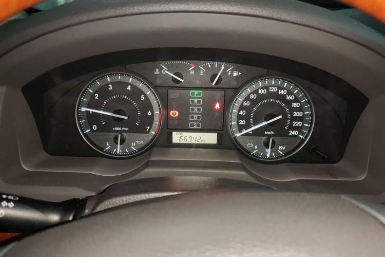 Used Toyota Land Cruiser  Instrument Cluster
