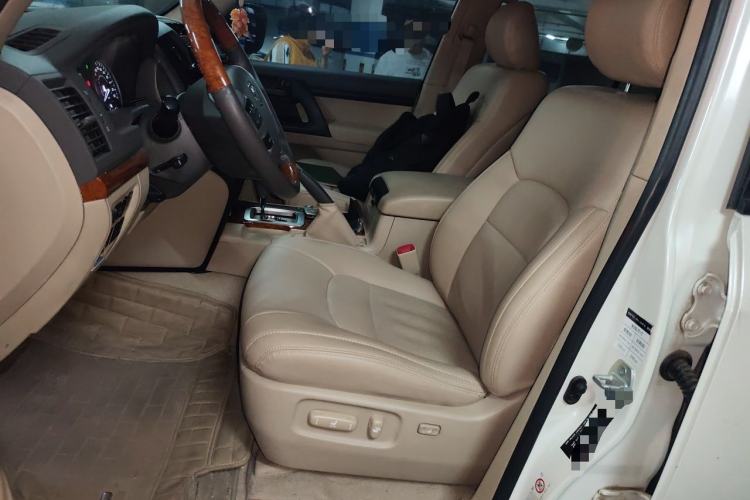 Used Toyota Land Cruiser  Left Front Seat